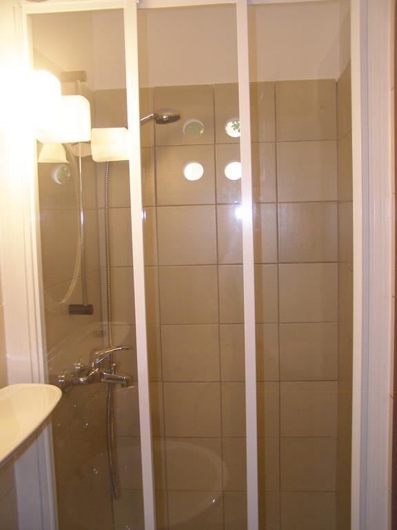 Apartments Dunoti Krk Town Szoba fotó