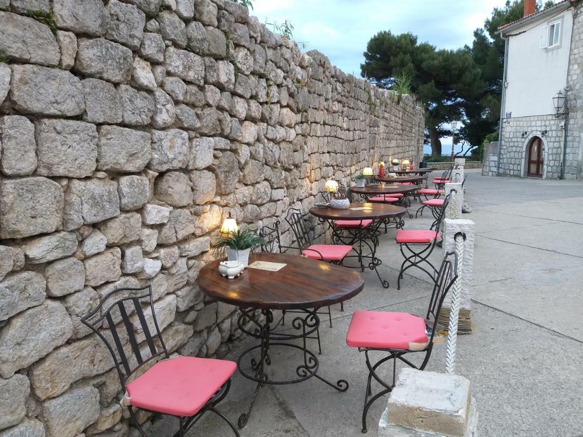 Apartments Dunoti Krk Town Kültér fotó